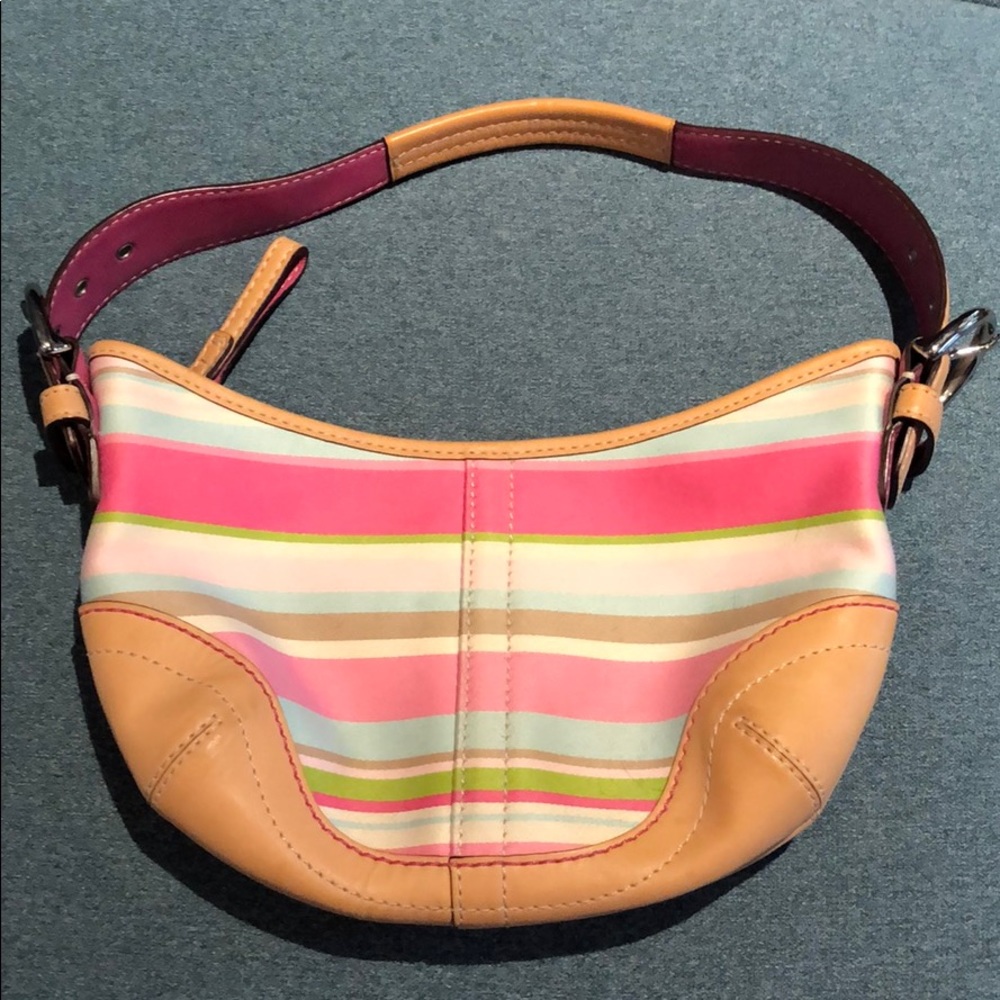 Coach Soho Multi Stripe ECU Purse! A063-1884